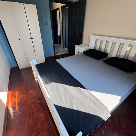 펜션 3br In 쿠사다시